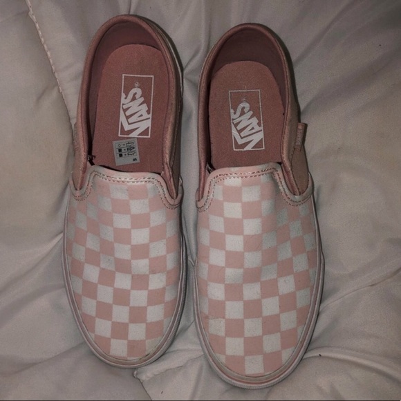 light pink checkered vans